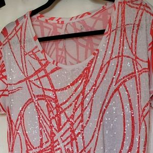 Sparkly short sleeve shirt.  New York and companu size L